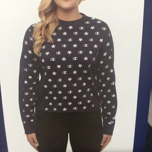 Champions Star *Sweater White and Navy